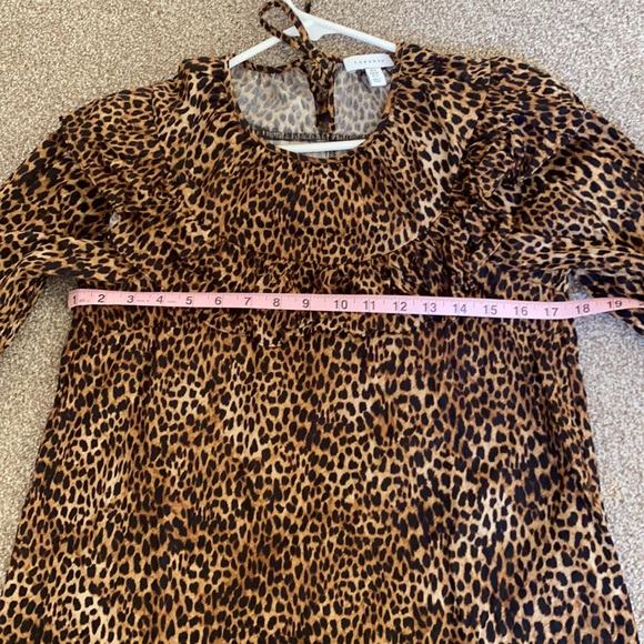 TOPSHOP Women’s Ruffled Leopard Print Long Sleeve Top Size 4 EUC - Picture 3 of 11